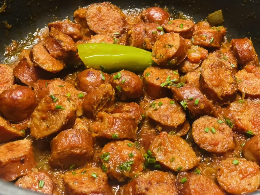 rougail-saucisses-recette-créole-gourmande-épicée-piquante